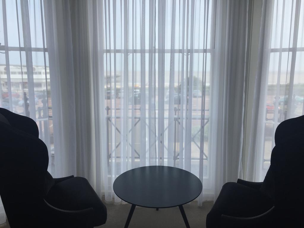 לואסטופט The Clyffe Hotel מראה חיצוני תמונה